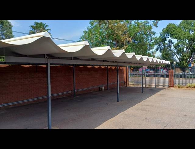BUSINESS FOR SALE IN DIE HOEWES